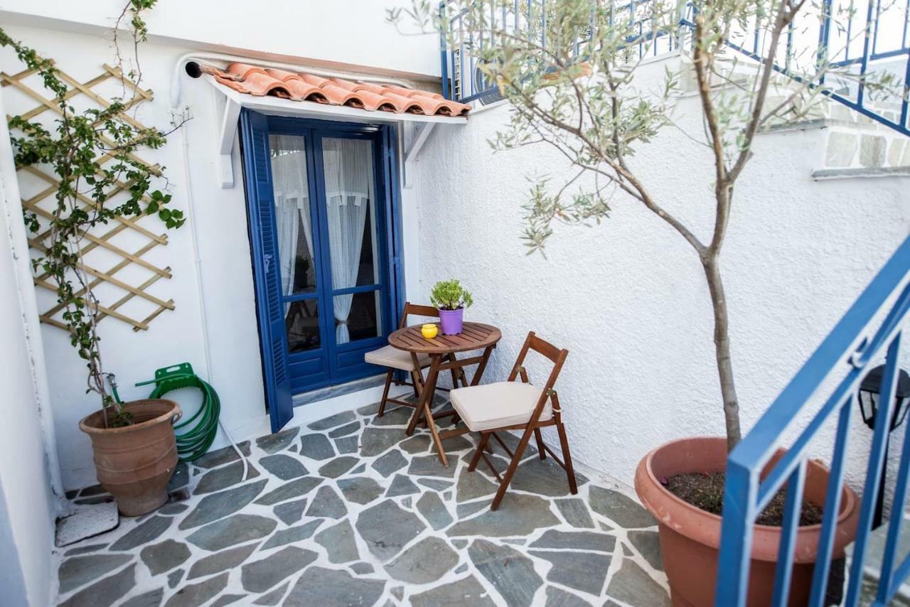 Aquarella-Stylish Veranda Apartment In Centre Of Poros Town Exterior foto